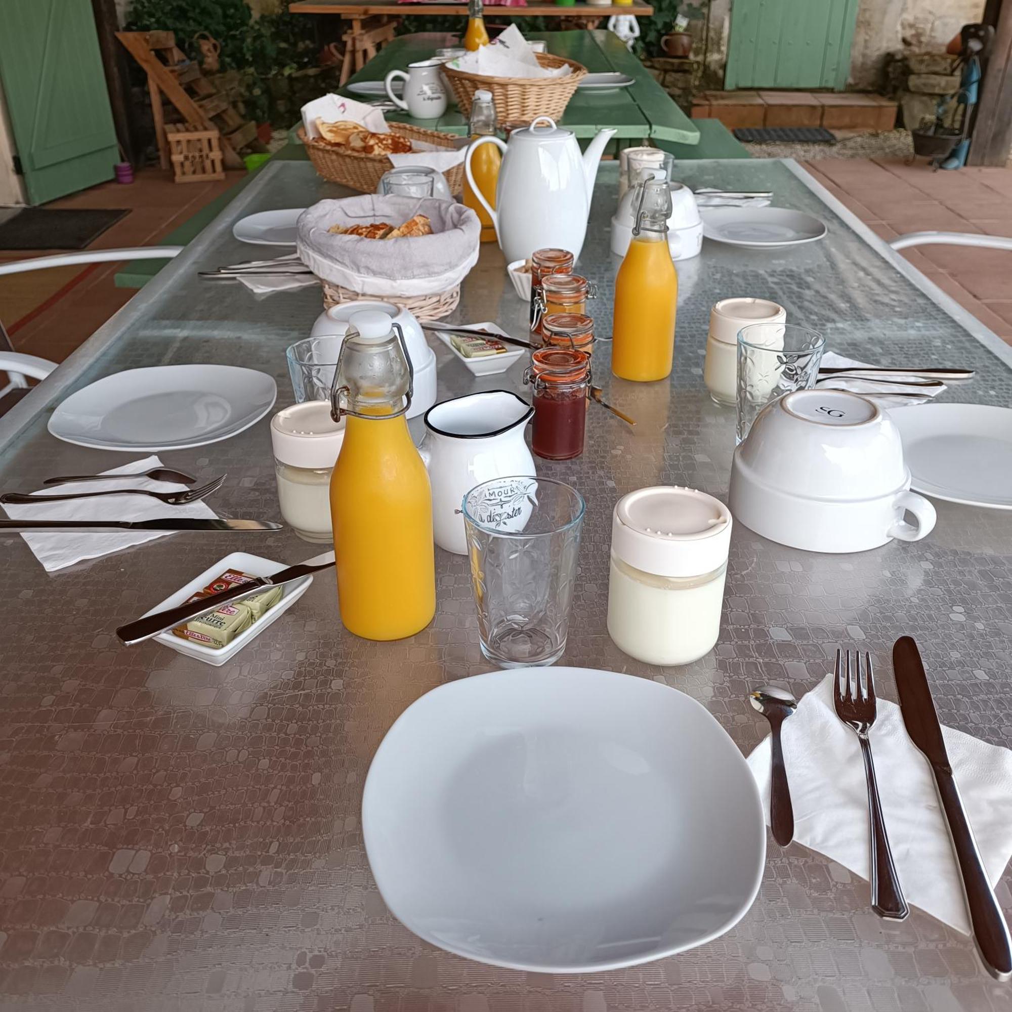 Baladous Bed and Breakfast Montgaillard-de-Salies Buitenkant foto